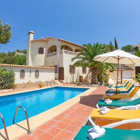 Abahana Villas La Malva